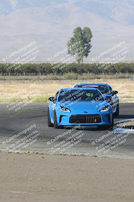 media/Sep-15-2024-Speed Ventures (Sun) [[7a54f7ed2f]]/86 Group/Session 1 (Outside Grapevine)/